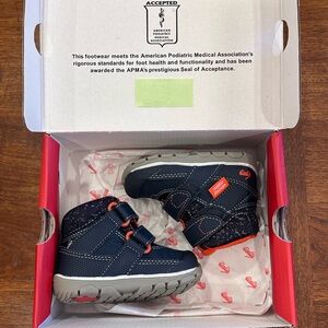 NIB See Kai Run Atlas II Waterproof Insulated Boot, Navy/Red, Walker Size 4